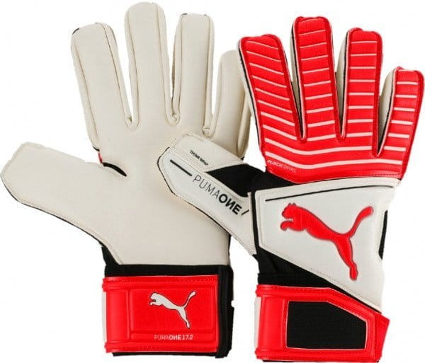 Goalkeeper's gloves Puma One Grip 17.2 IC