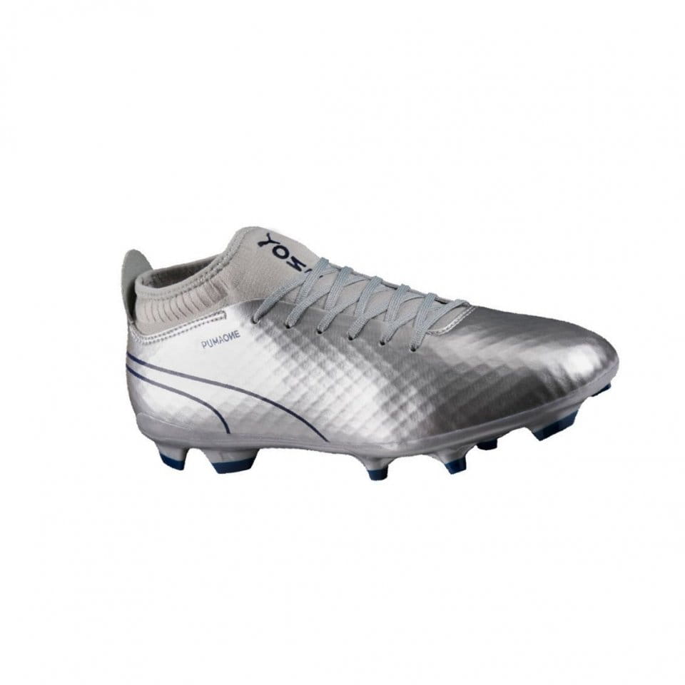 Football shoes Puma ONE 2 FG