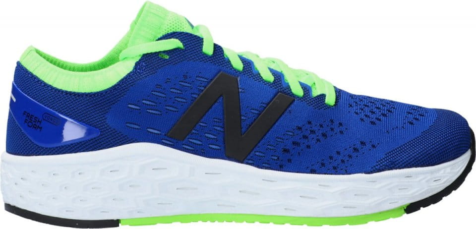Running shoes New Balance MVNGO