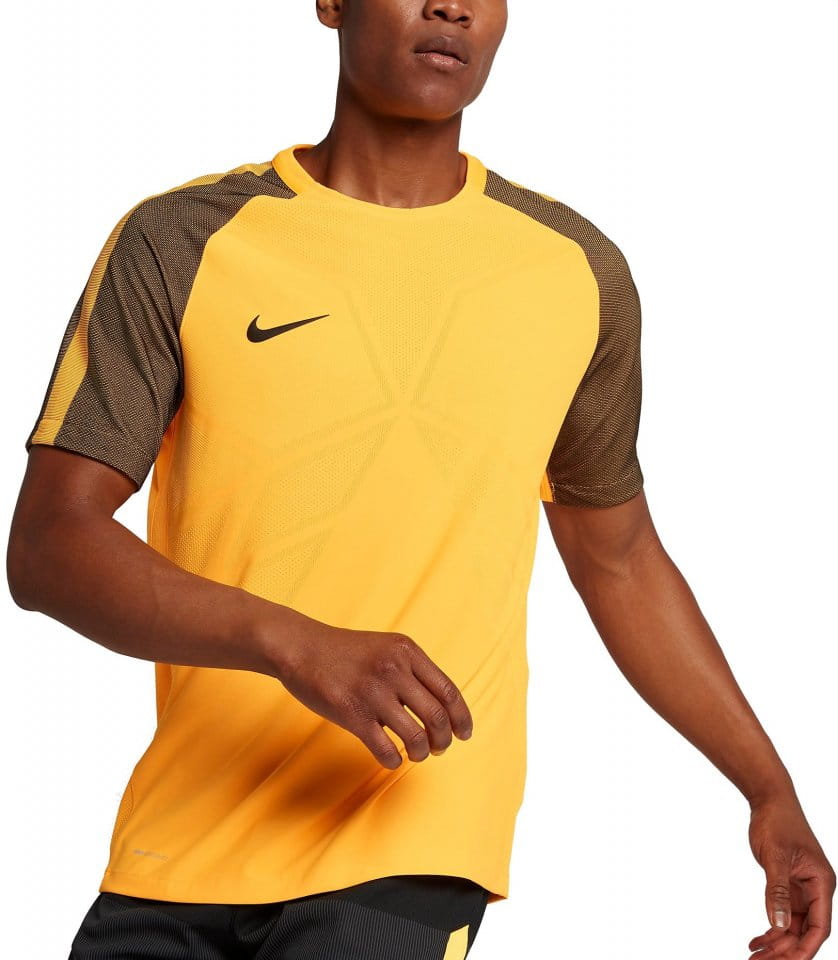 T-shirt Nike M NK AROSWFT STRKE TOP SS - Top4Football.com