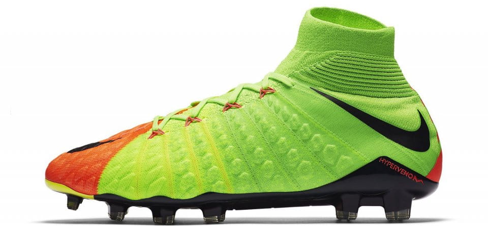 Football shoes Nike HYPERVENOM PHANTOM III DF FG - Top4Football.com