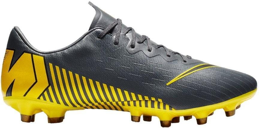 Football shoes Nike Vapor 12 Pro AG-PRO
