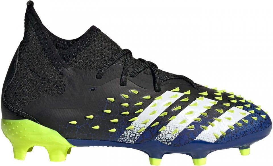 Football shoes adidas PREDATOR FREAK .1 FG J
