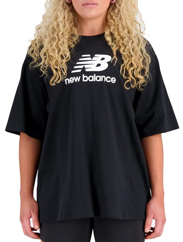 Stacked T-shirt Essentials Logo New Balance